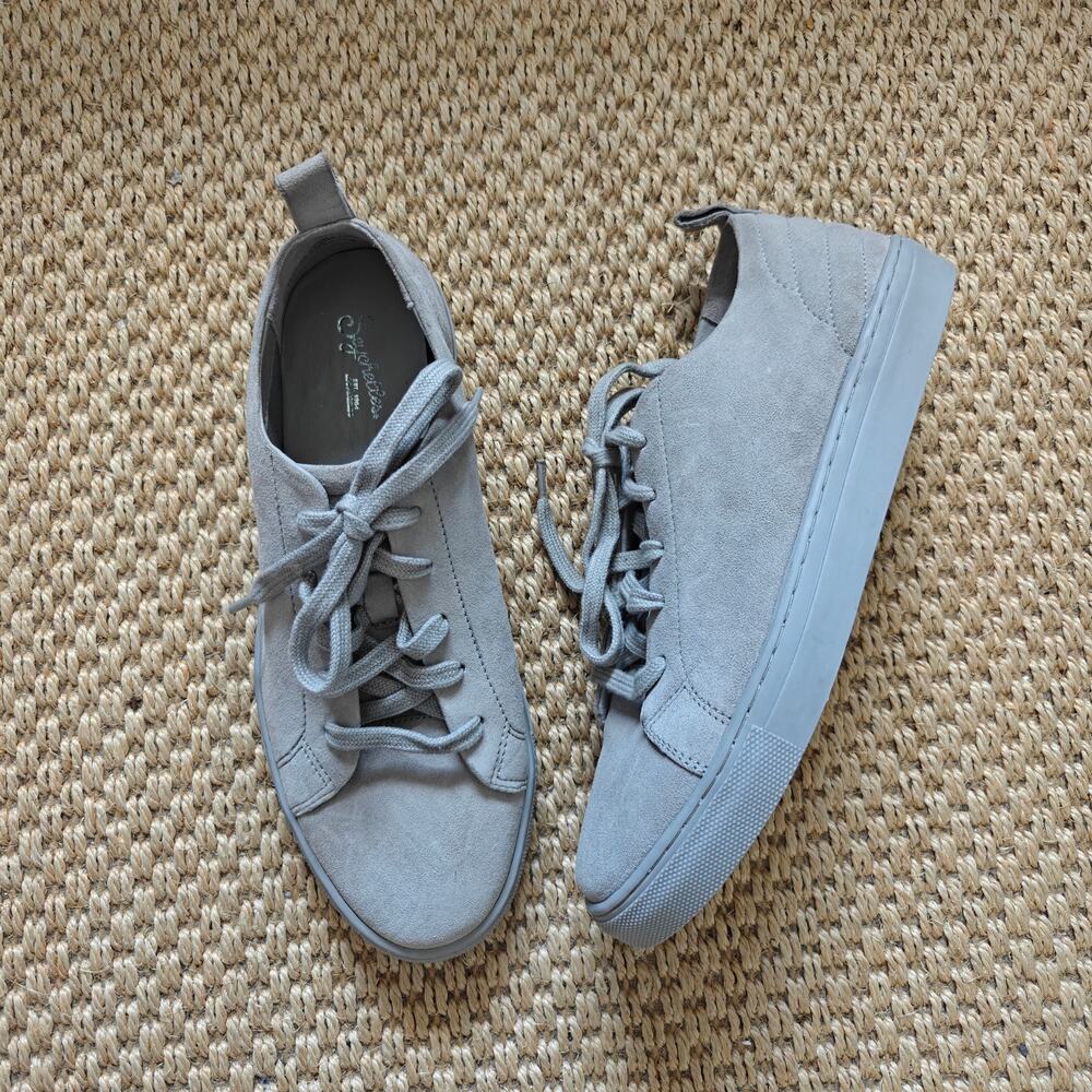 Seychelles Renew Grey Suede Round Toe Flat Sneakers Size 8 NWOT